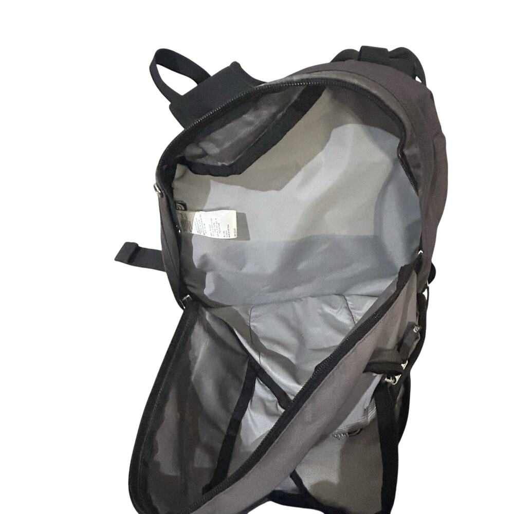 The North Face Day Hiking Diva Backpack - Picture 7 of 11